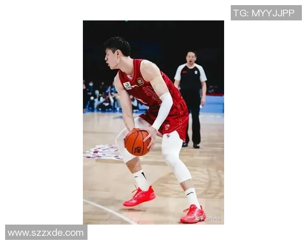 曾凡博首秀有收获 NBA中国赛太阳加时取胜